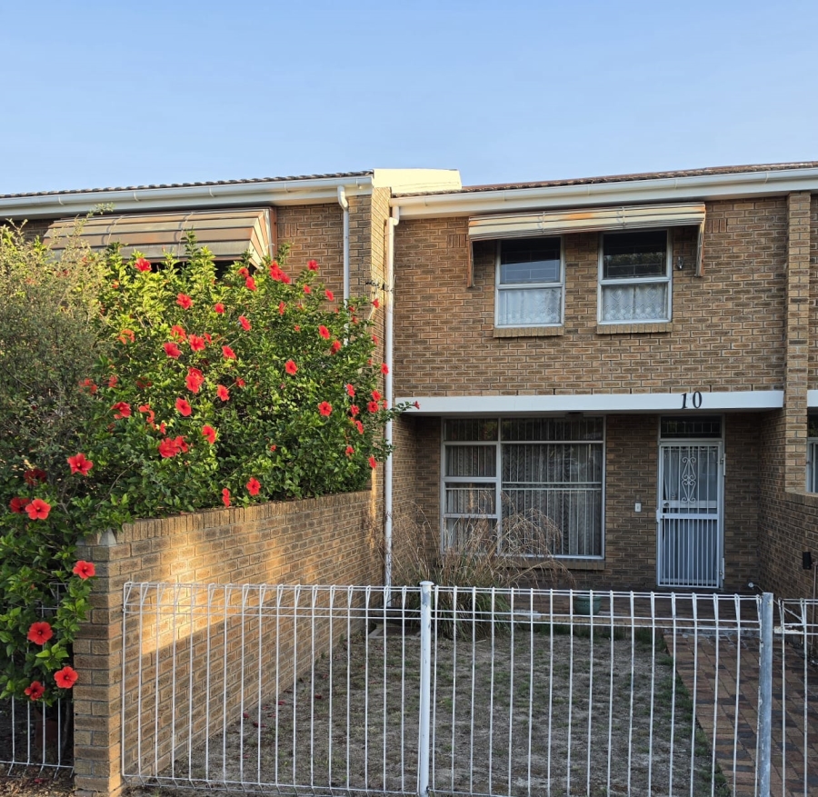 3 Bedroom Property for Sale in De La Haye Western Cape